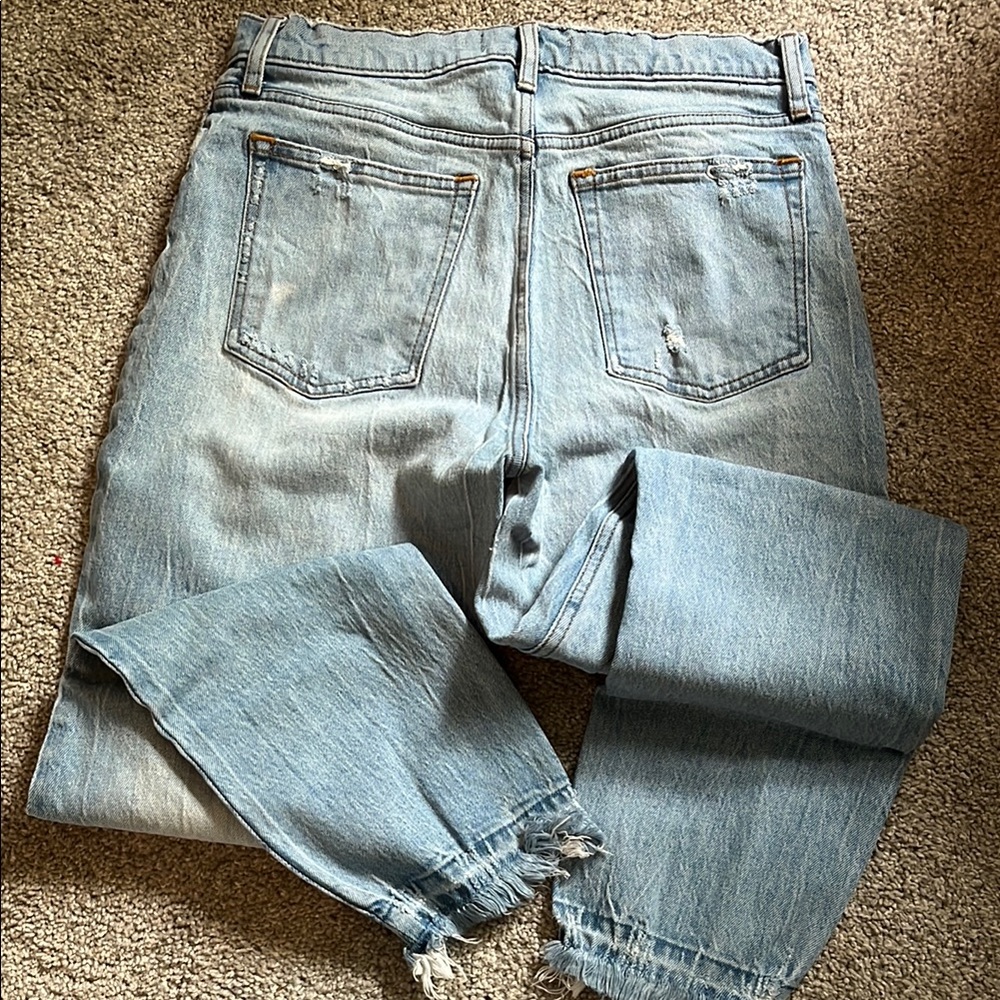 Abercrombie & Fitch High Rise Mom Jean Light Blue Denim Jeans - Picture 4 of 6
